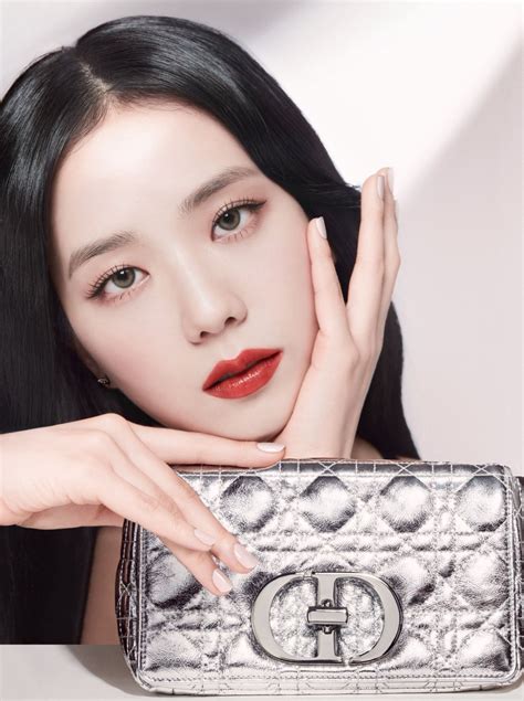 dior lip jisoo